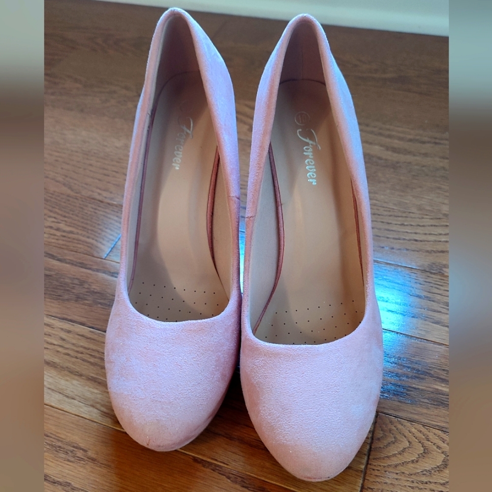 Pre owned - Picture 1 of 4